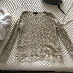Long sleeve top with lace on bottom